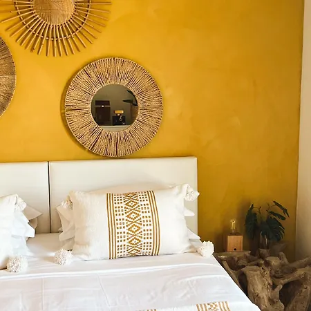 Bed & Breakfast Calaia Boutique
