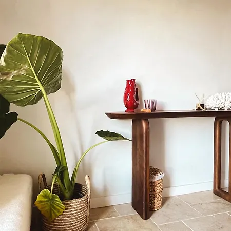 Calaia Boutique Bed & Breakfast *