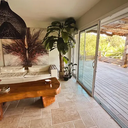 Bed & Breakfast Calaia Boutique